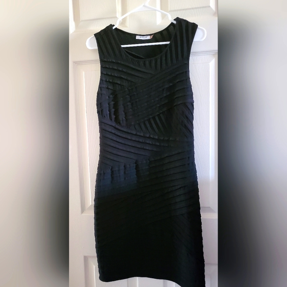 Calvin  Klein cocktail dress in black size 8